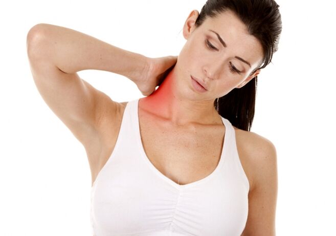 Un síntoma de osteocondrosis cervical es el dolor en el cuello.